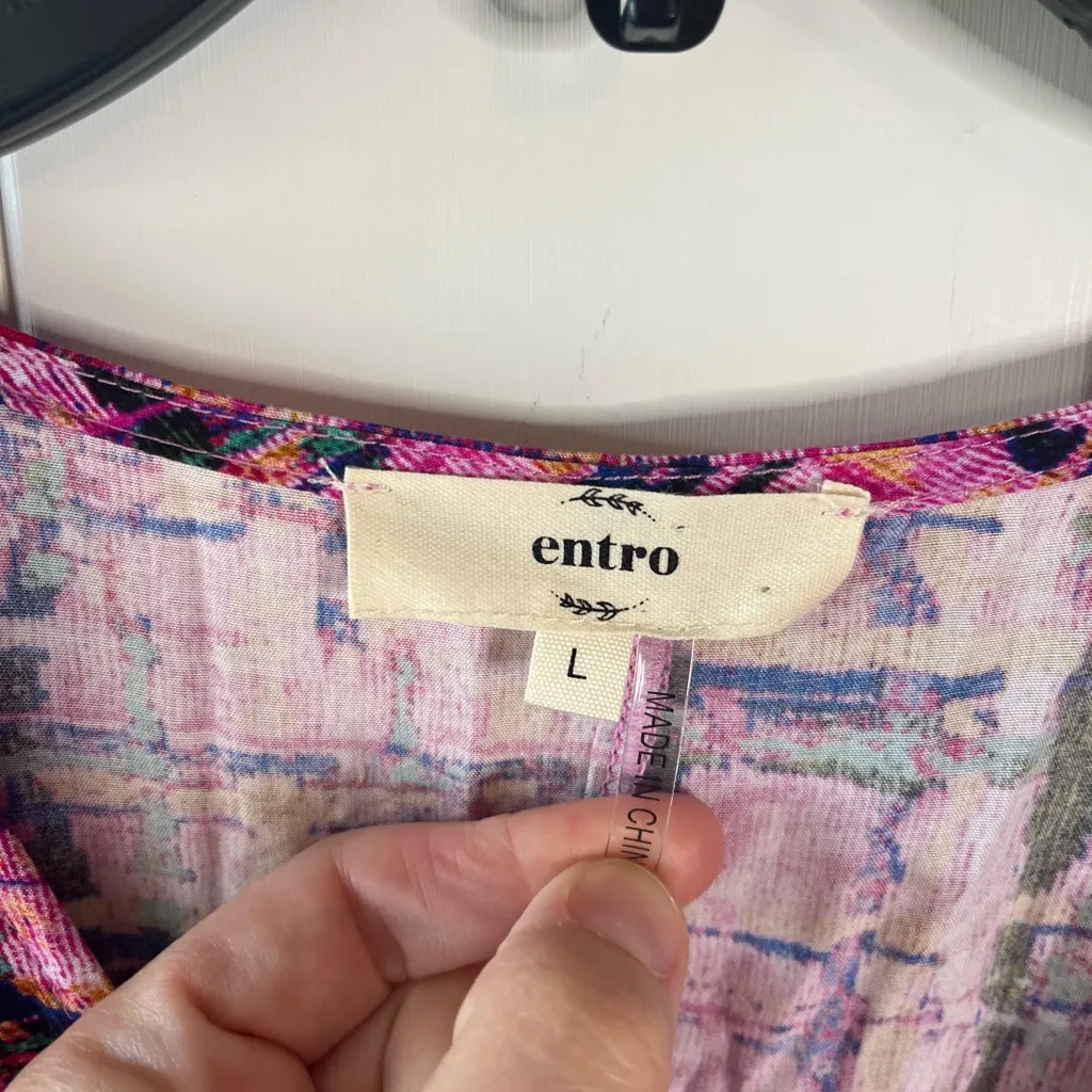 ENTRO NEW HOLDING ON TIGHTLY V NECK MAXI size large Colorful chic boutique - Image 5