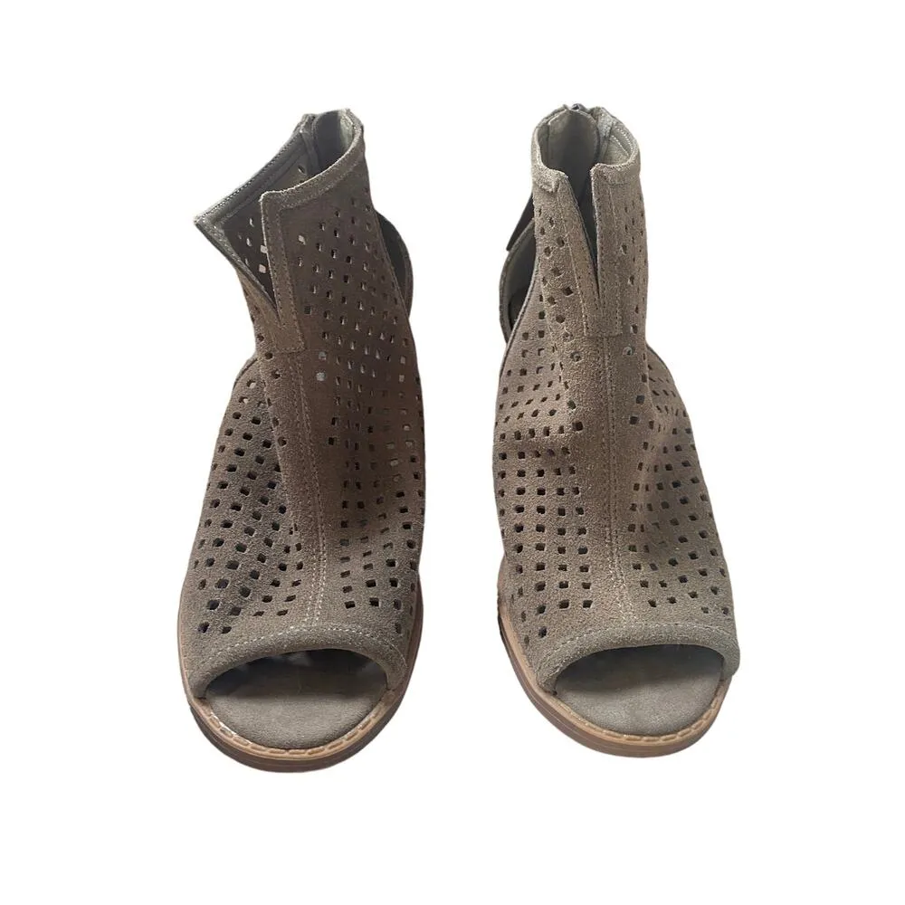 Dirty Laundry Women's 7.5 Tessa Peep Toe Ankle Boot Suede Gray Boho Heeled - Image 6