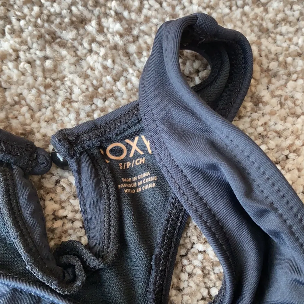 NWOT Roxy Cuba Cuba Strappy Crop Bikini Top - Image 4