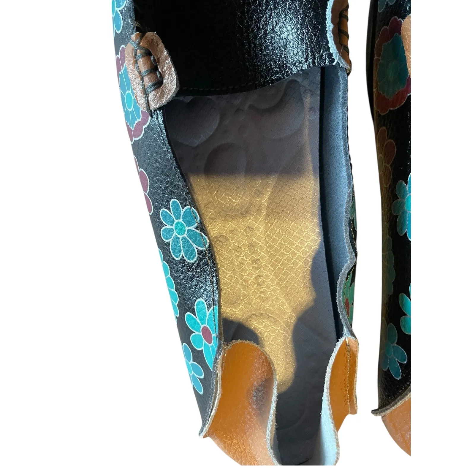 Floral Leather Loafers Black Size 8.5 - Image 4