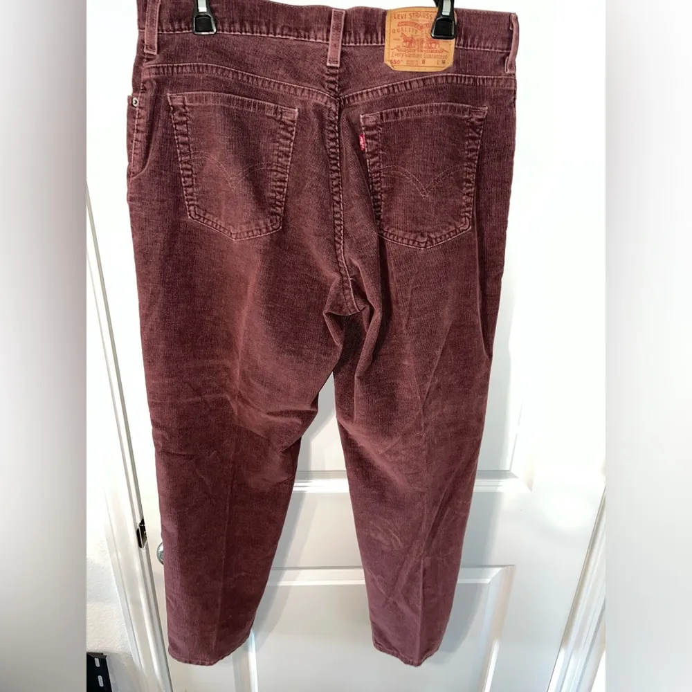 Levi’s 550 Relaxed Fit Tapered Legs Maroon Corduroy Vintage Rare Pants Sz 16 - Image 2