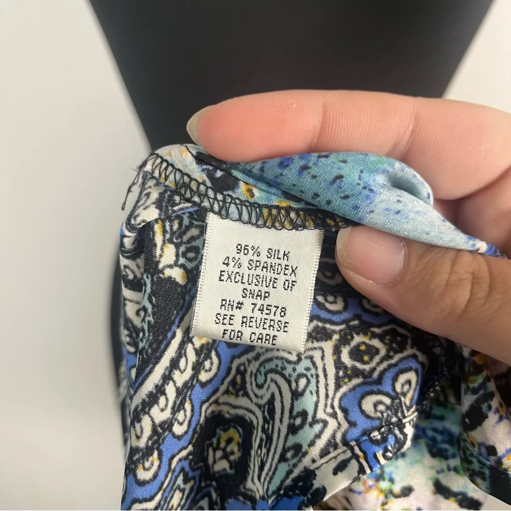 True vintage late 90s/ 2000s silk abstract pattern ruched button up Cache size s - Image 6