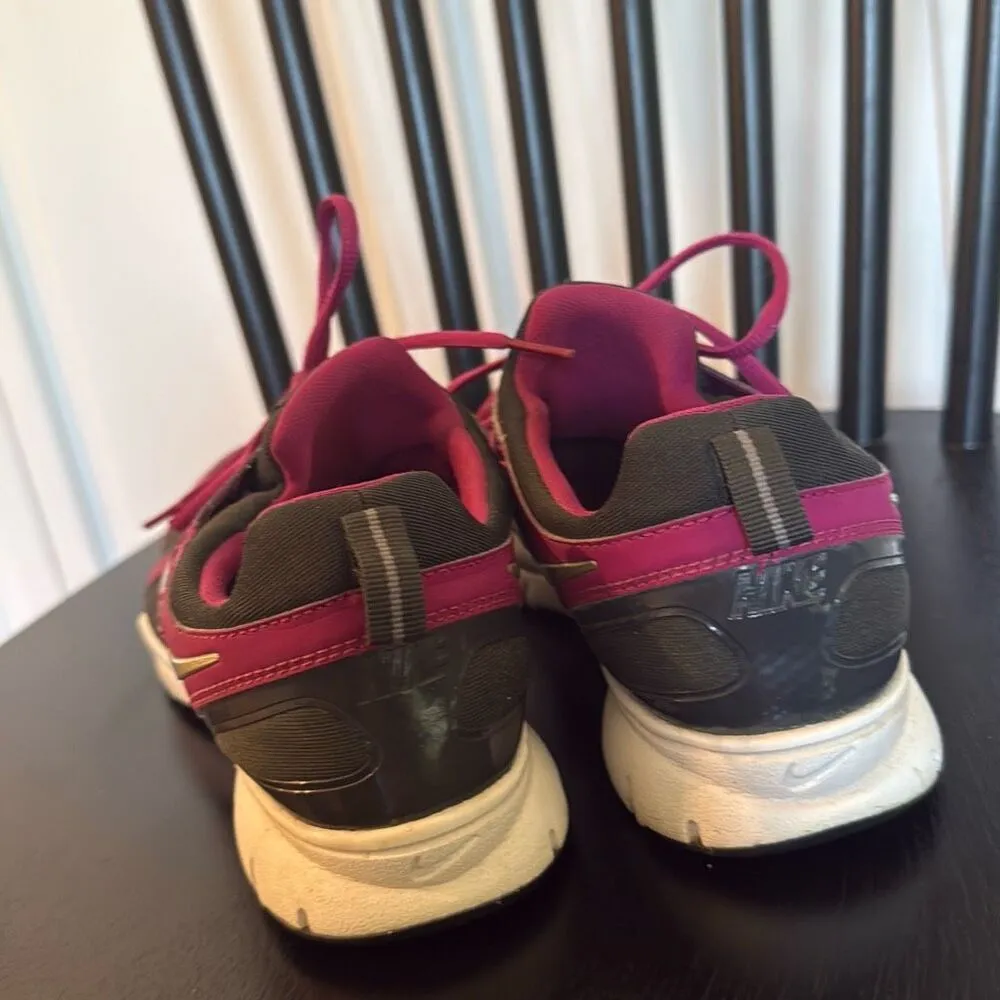 Nike Training In Season TR2 running sneaker pink size 8 - Image 7