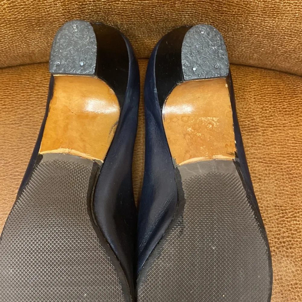 Vintage Salvatore Ferragamo Boutique Black & White Spectator Classic Pum… - Image 6