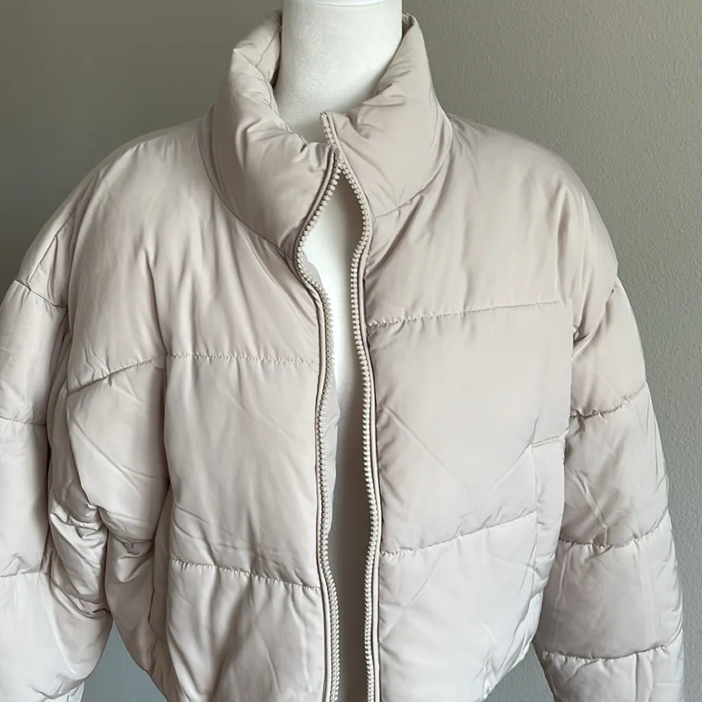COPY - NEW H&M Puffer Jacket Size L - Image 2