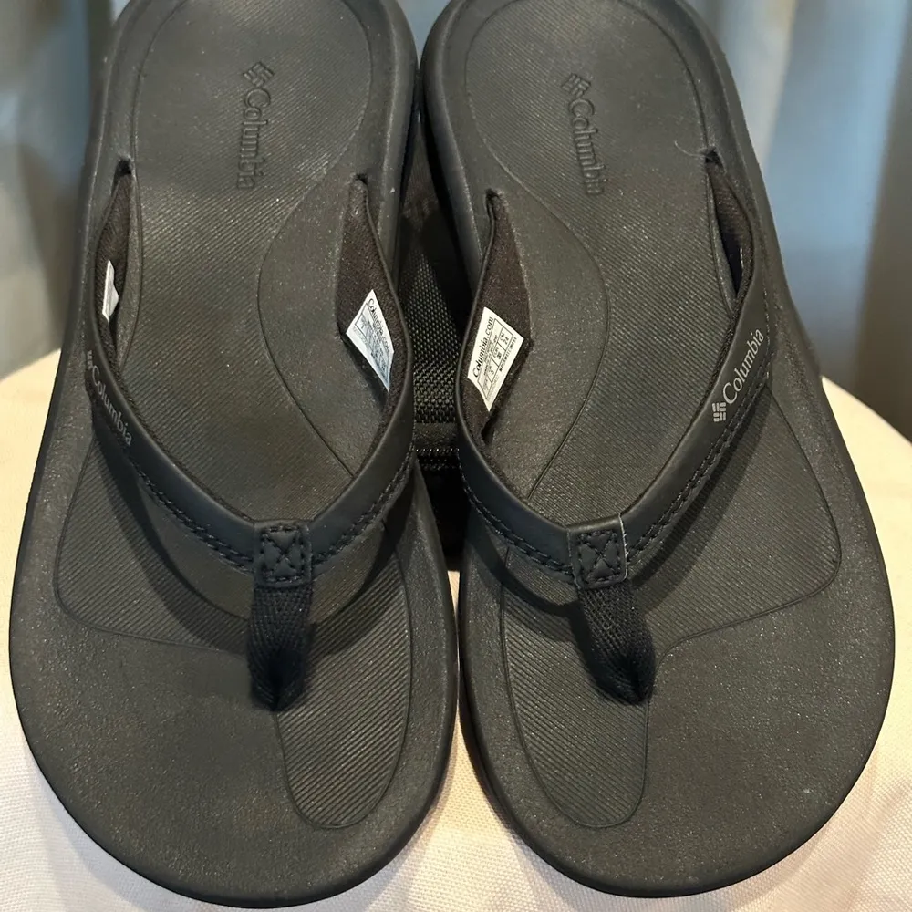 Columbia Women’s  Flip Flop Sandals - Image 2