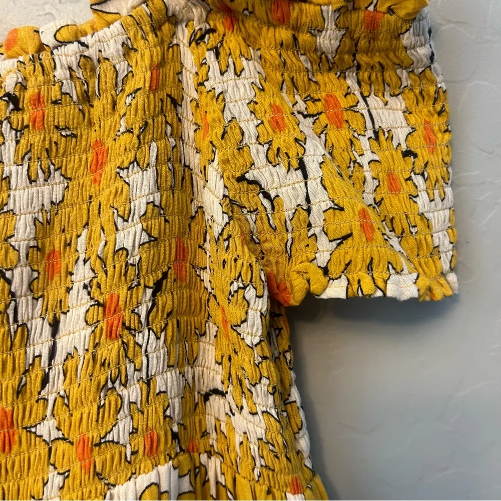 Angie white yellow floral cold shoulder smocked tiered dress size small NEW - Image 15