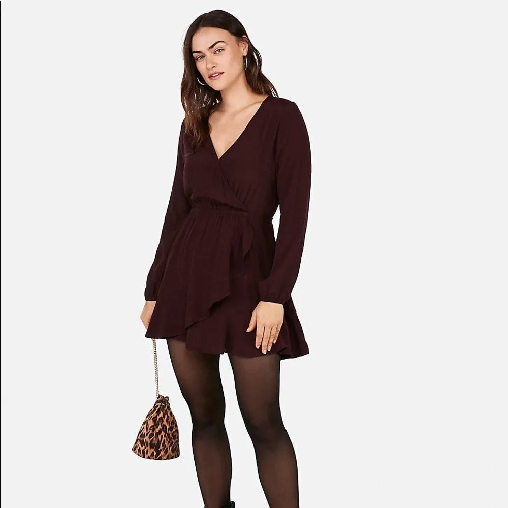 ✨ Ruffled Wrap Long Sleeve Dress✨ - Image 4