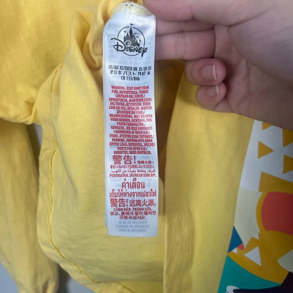 Donal Duck and Goofy Play in the Park Spirit Jersey Walt Disney World size xs - Image 9