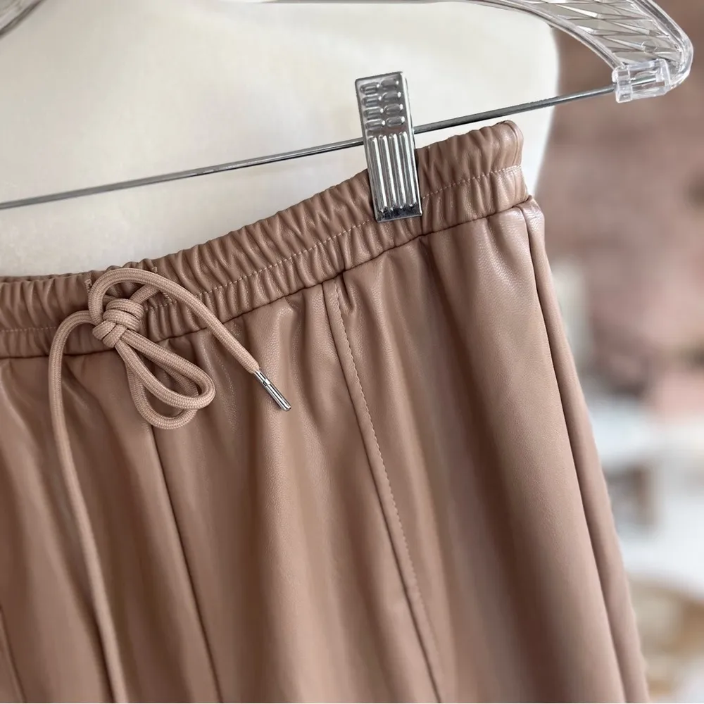 Floerns Tan Faux Leather High Waist Cropped Joggers NWT S - Image 6