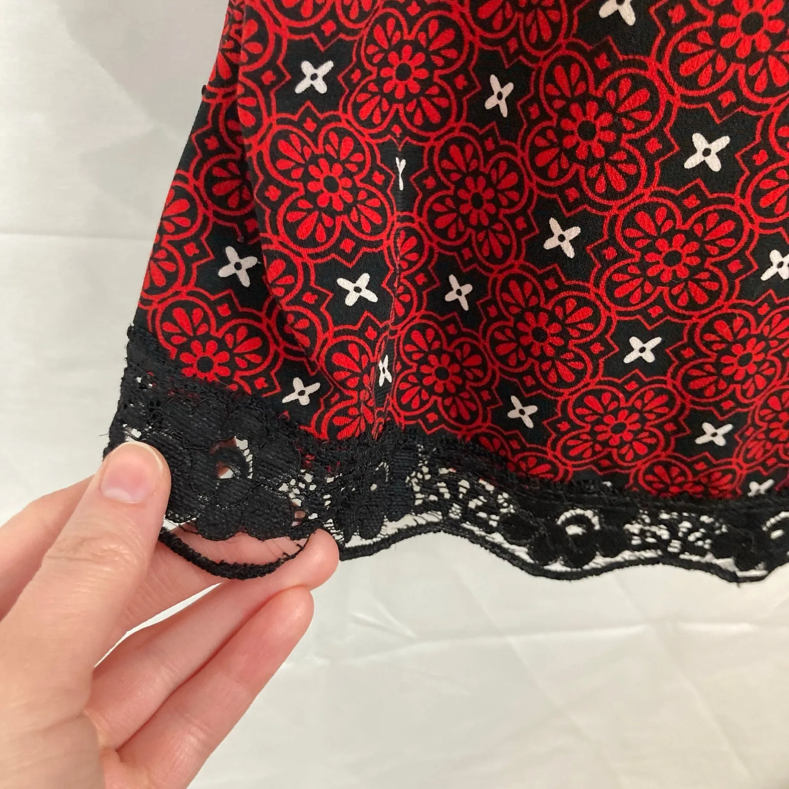 Y2K Unbranded Womens XL Red Geo Lace Trim Cami Vamp Whimsigoth Witchy Romantic - Image 7