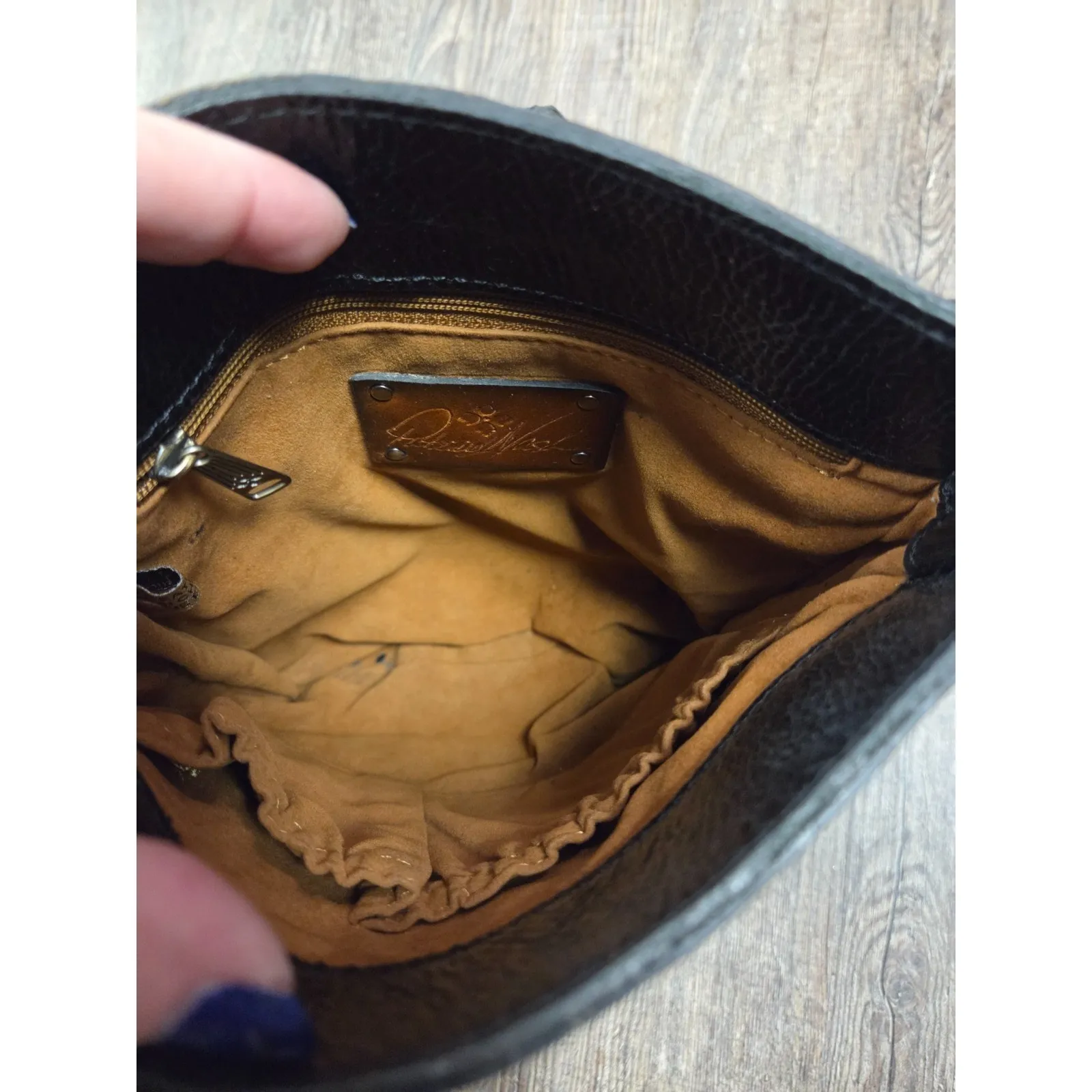 Patricia Nash Venezia Pouch Crossbody Newspaper Print Purse - Image 8