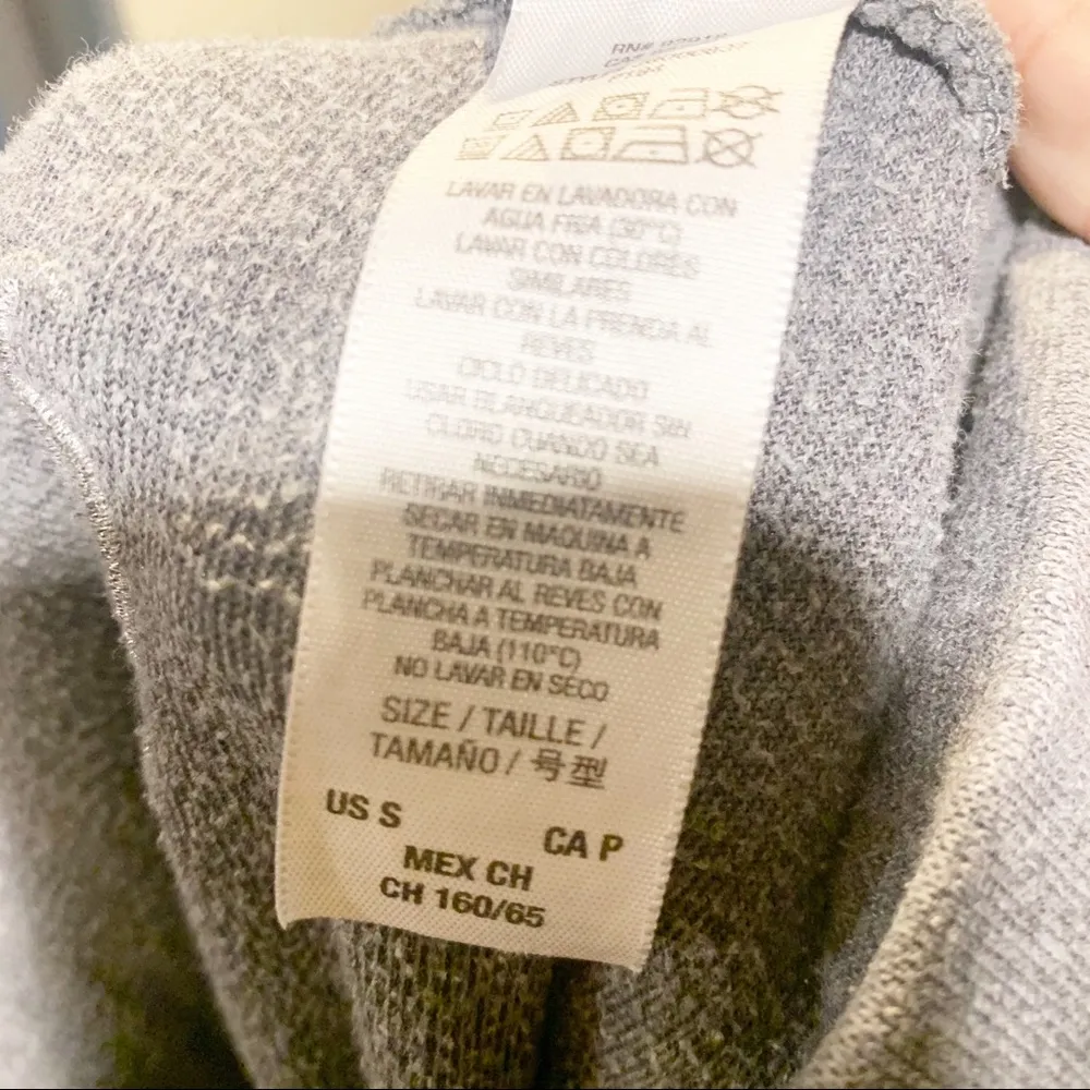 Juicy Couture Size Small Grey Velour Slim Leg Pull On Track Pant - Image 3