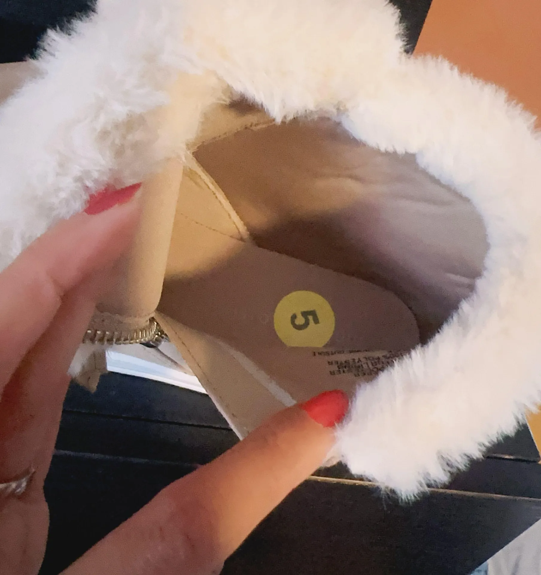 Beige Tan Cream Velvet Boho Fur Moccasin Flat Ankle Zip Booties NWT - Image 5