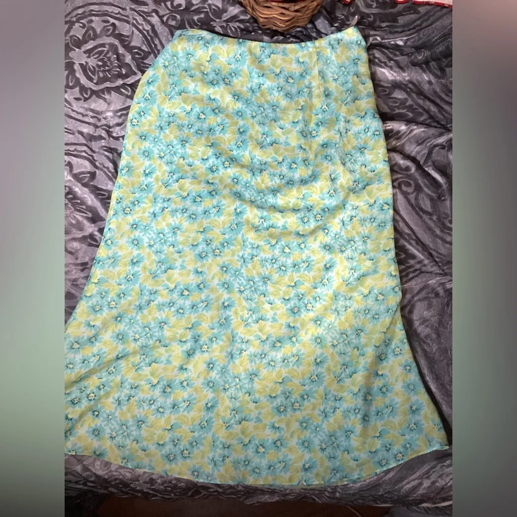 Vintage 2 Piece Lime/Teal Floral Cynthia Howie for Maggy Boutique Flutter 14 Green - Image 11