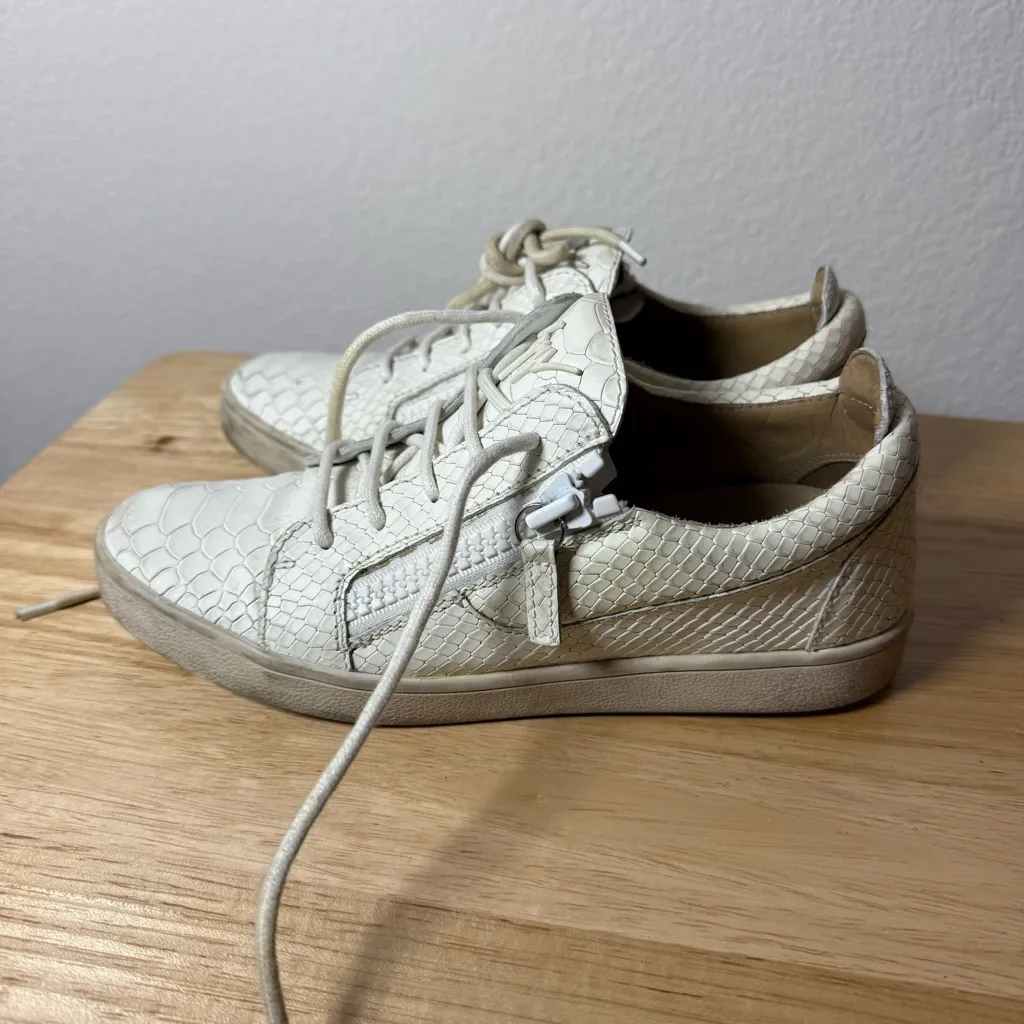 Giuseppe Zanotti Women’s Frankie Embossed Leather Sneakers in White/Ivory Size 7 - Image 11