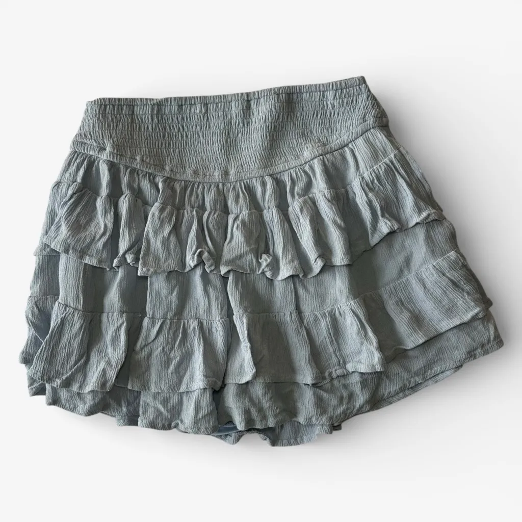 Hollister Tiered Femme Mini Skirt Size M - Romantic Bohemian - Image 2