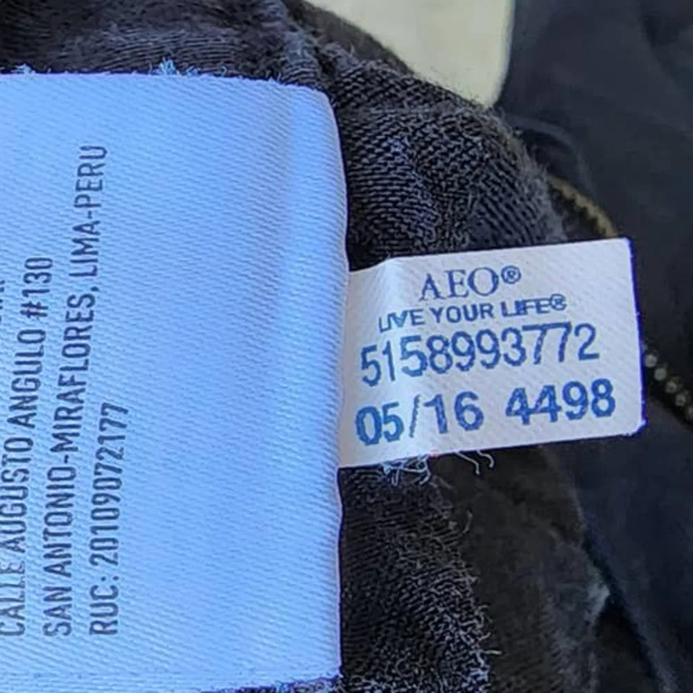 American Eagle Super Stretch AEO Twill X Black Low-Rise Chino Shorts 4 - Image 11