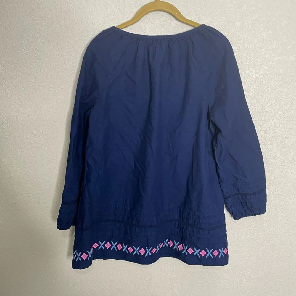 Vineyard Vines Navy Blue Boho Shirt Small - Image 2