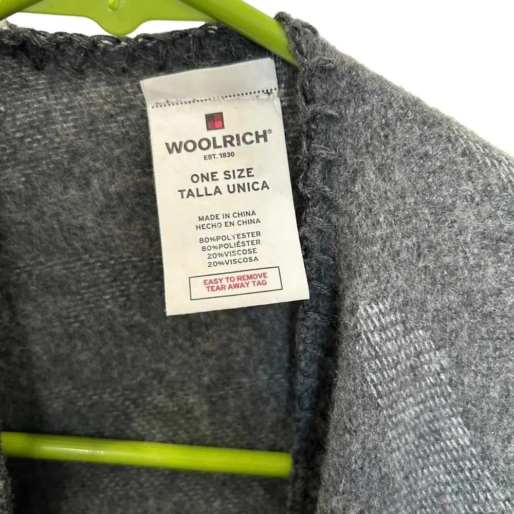 Woolrich Lagenlook Two Tone Camo Blanket Shawl Poncho in Grey One Size - Image 5