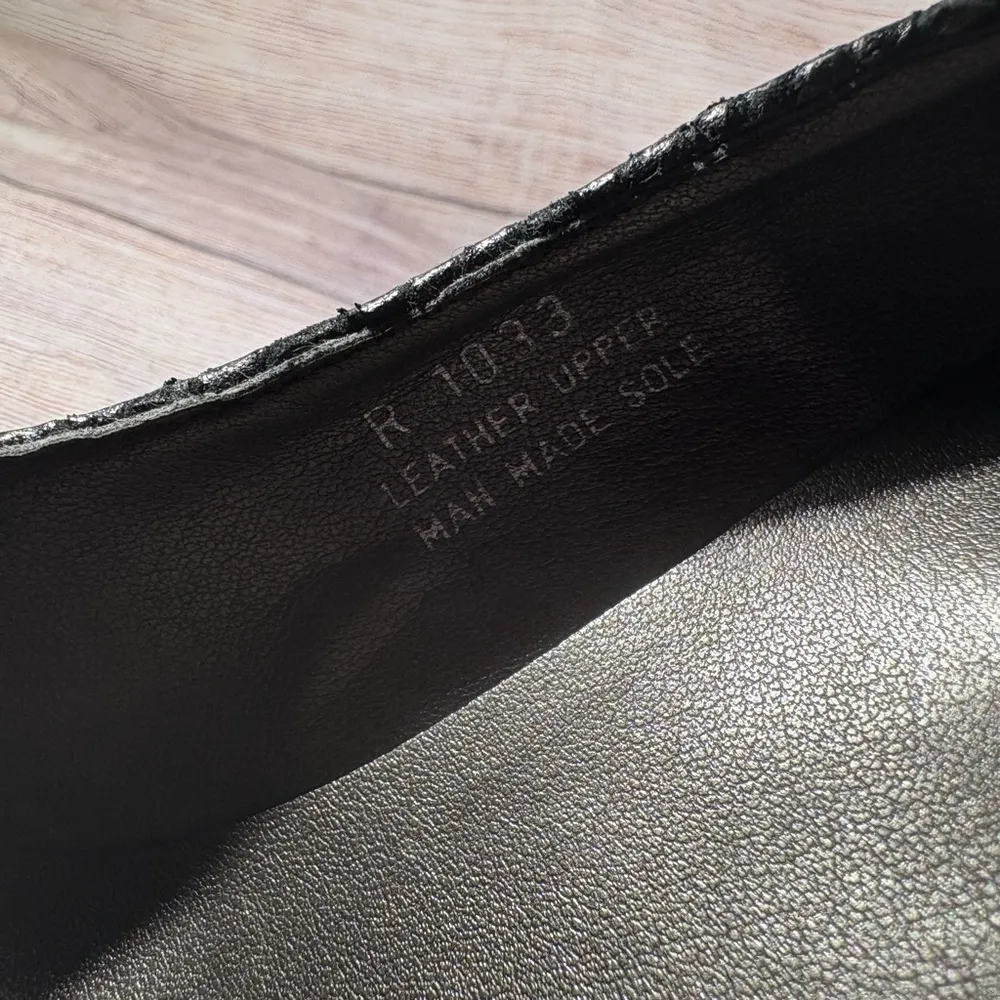 Carisma Women’s Sz 8.5 Black Leather Snake Print With Red Bottom Stiletto Heels - Image 9