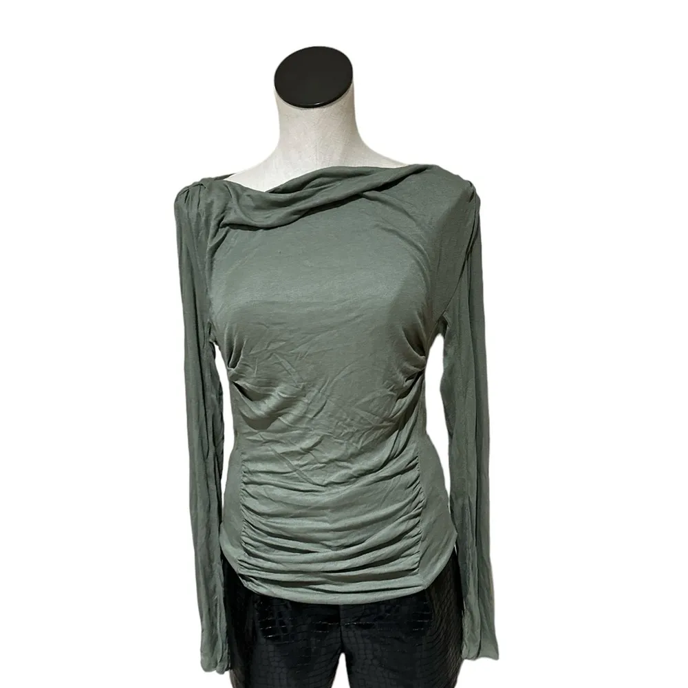NWOT  Intimately Night We Met Ribbed Ruched Long Sleeve Tee - Image 6