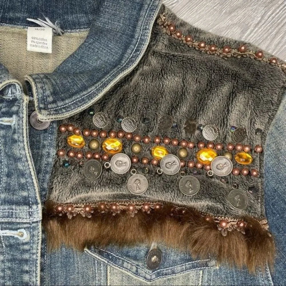venezia denim long sleeve cotton jacket medallion coins, faux fur, beads rhinest Brown Size 18 - Image 3