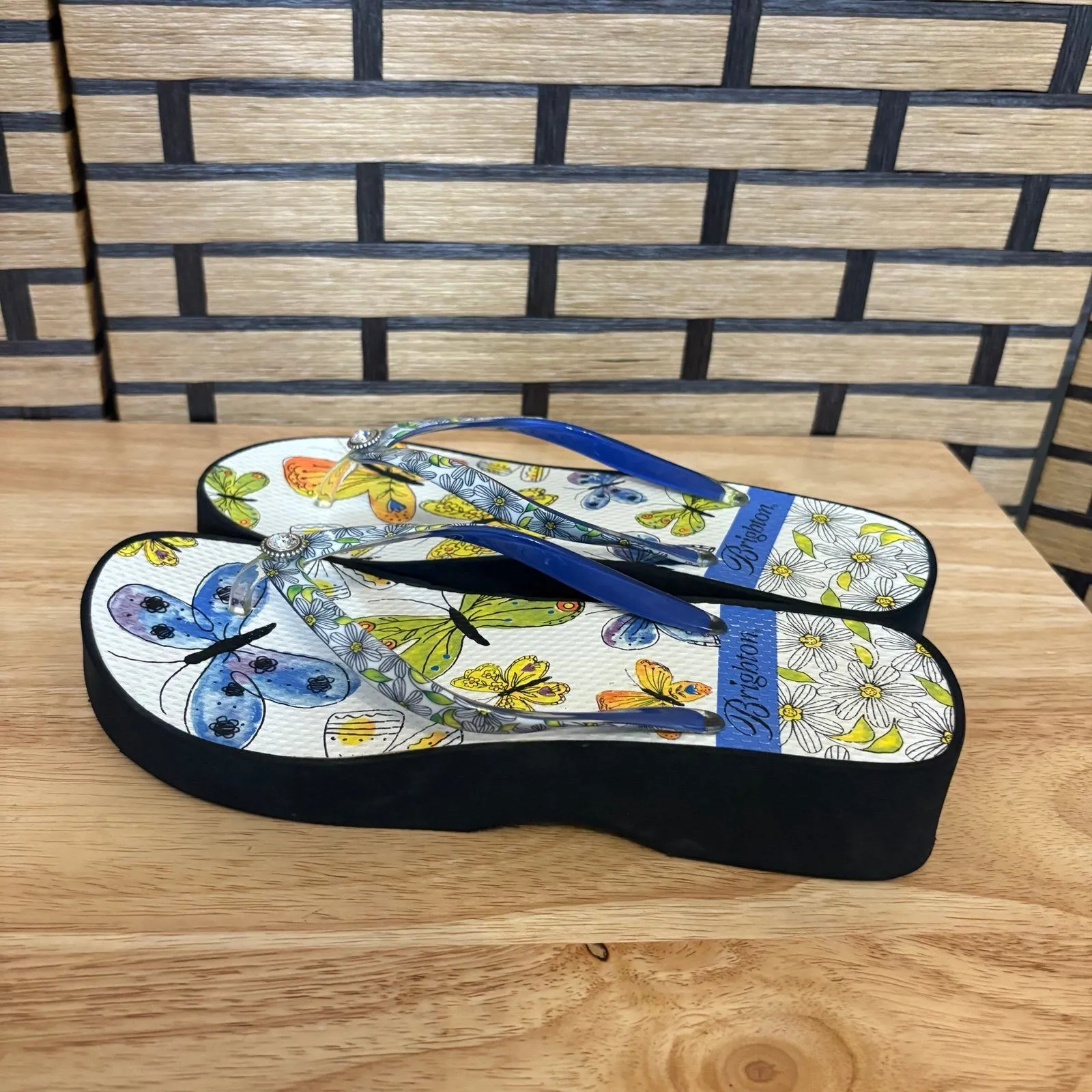 Brighton Breeze Wedge Butterfly Flip Flop Size 9 - Image 3