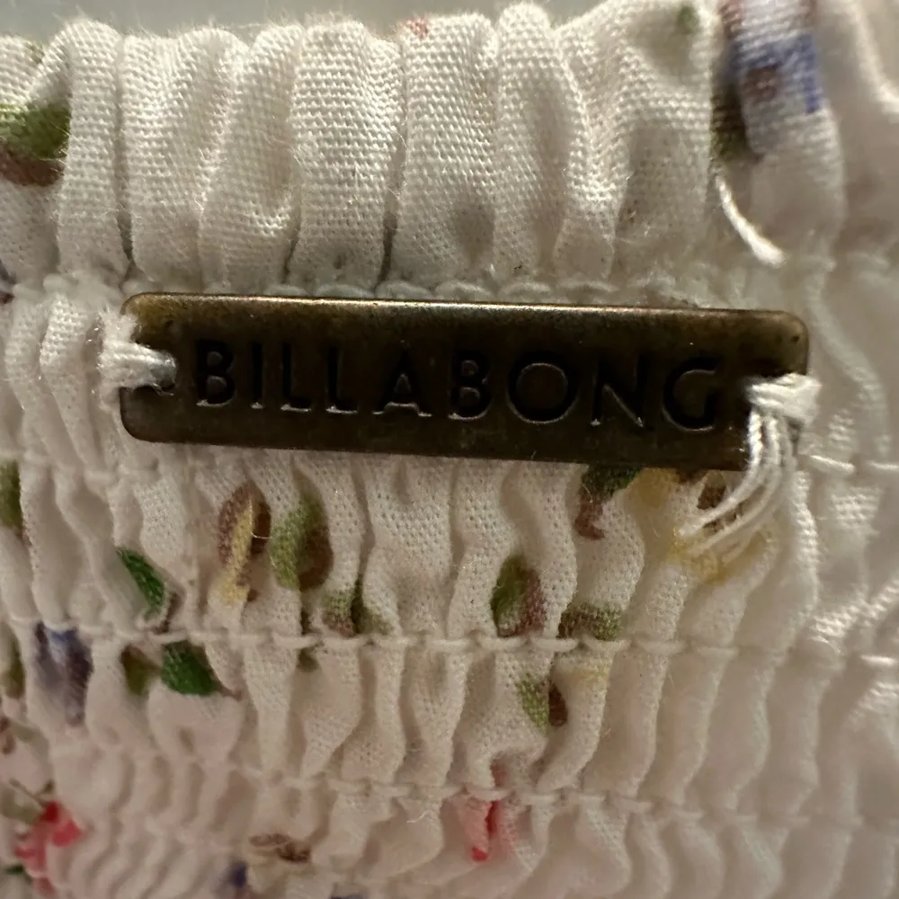 Billabong Be mine baby doll ruffle detail floral dress. Size XSmall - Image 6