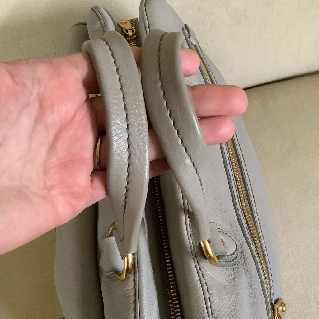 Authentic MIU MIU leather bag 🌹🌹🌹 - Image 6