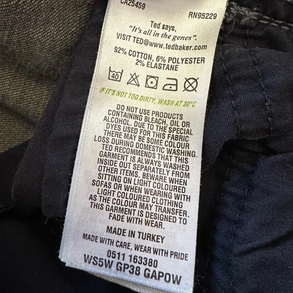 Ted Baker  Straight Leg Jeans Light Distressing sz 30 - Image 6