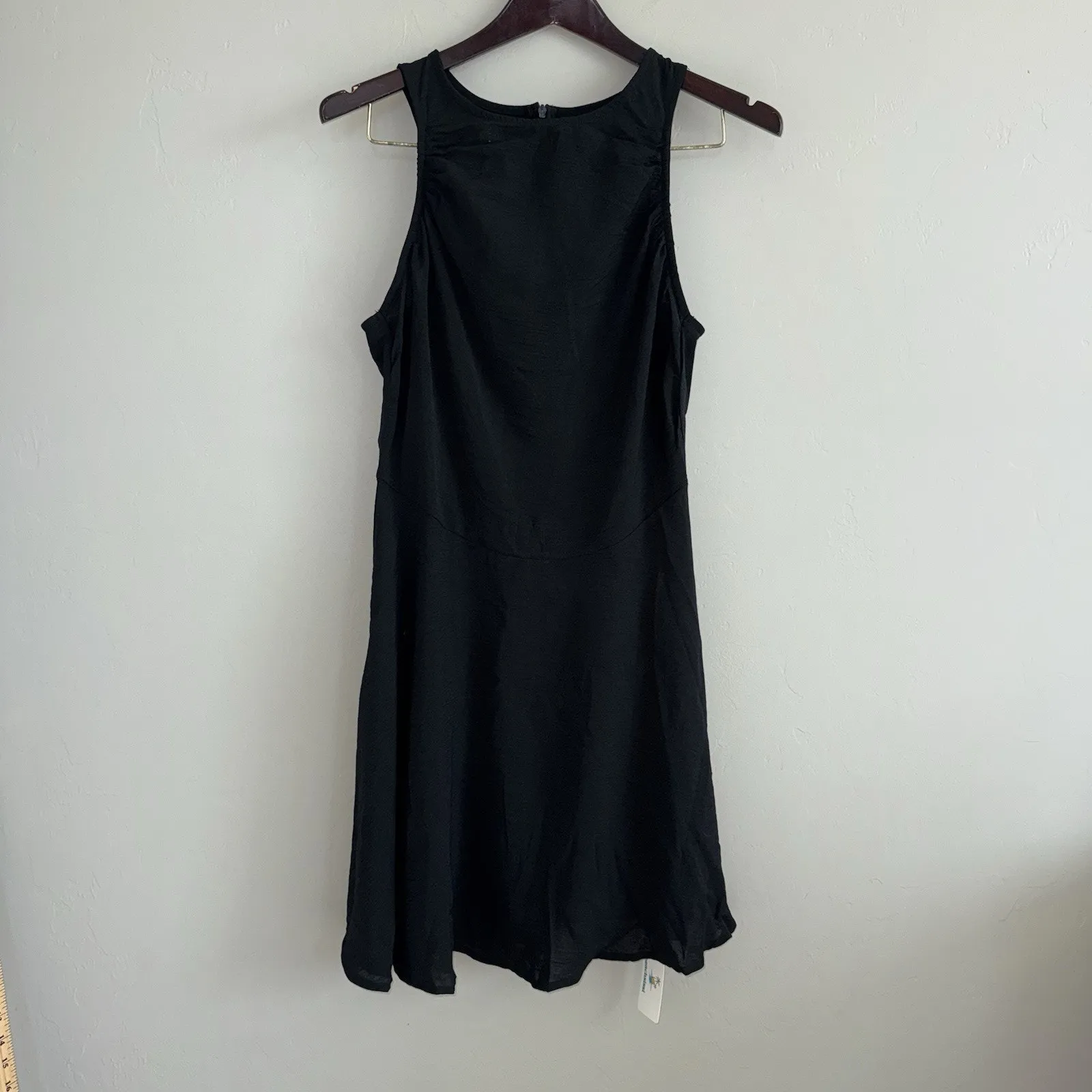 NWT Beachsissi Black Dress Sleeveless Sz L Knee Length Little Black Dress Ruched - Image 8