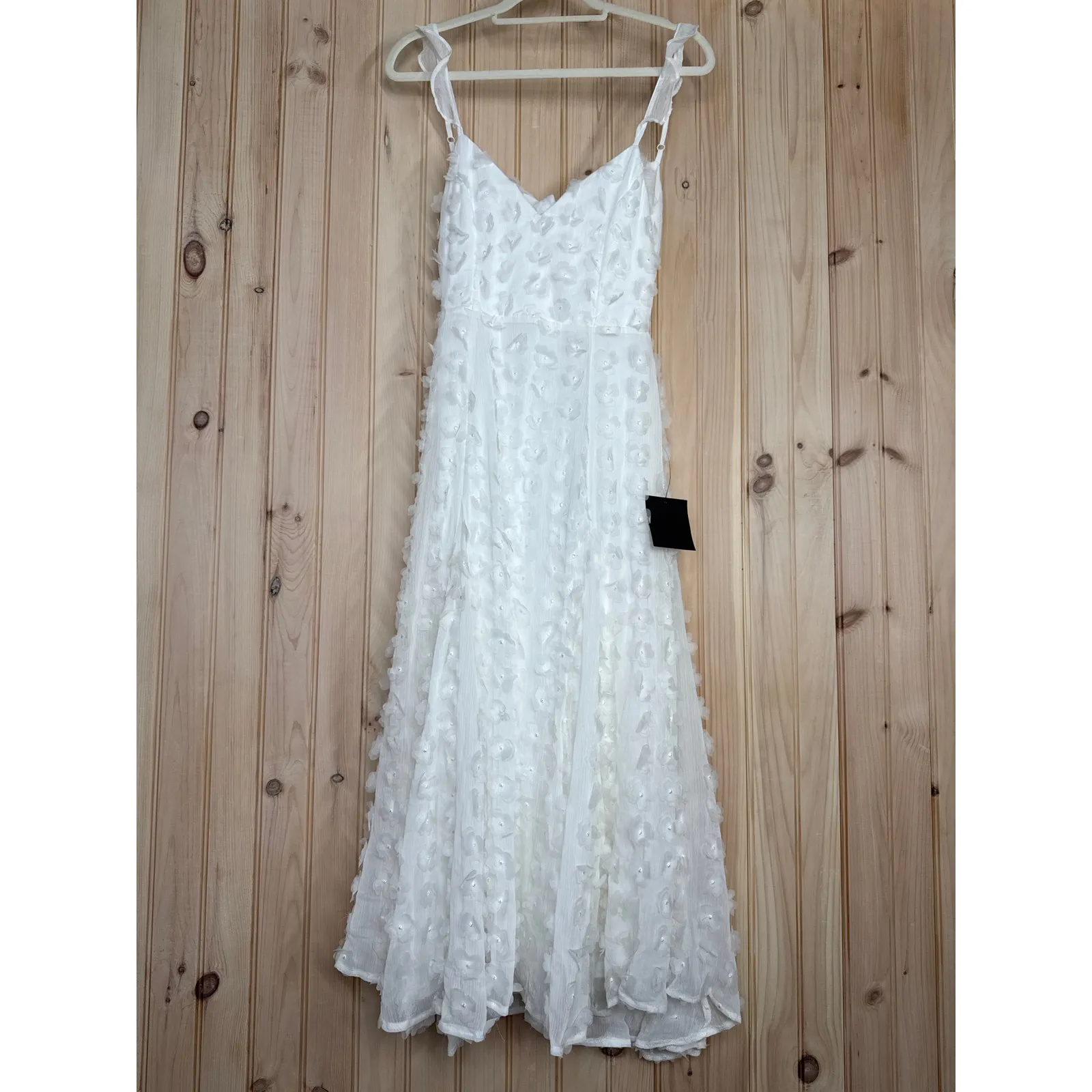 NWT Lulus Darling Flirtation White 3D Floral Applique Tie-Back Midi Dress Sz S - Image 2