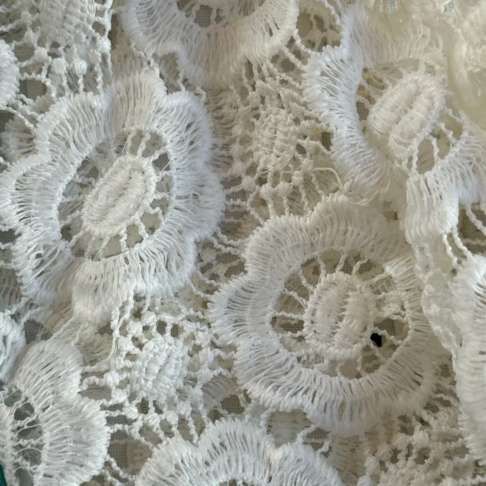 Tokyo Fashion Feminine & bohemian green tunic with lace puff sleeves that tie MD - Image 5