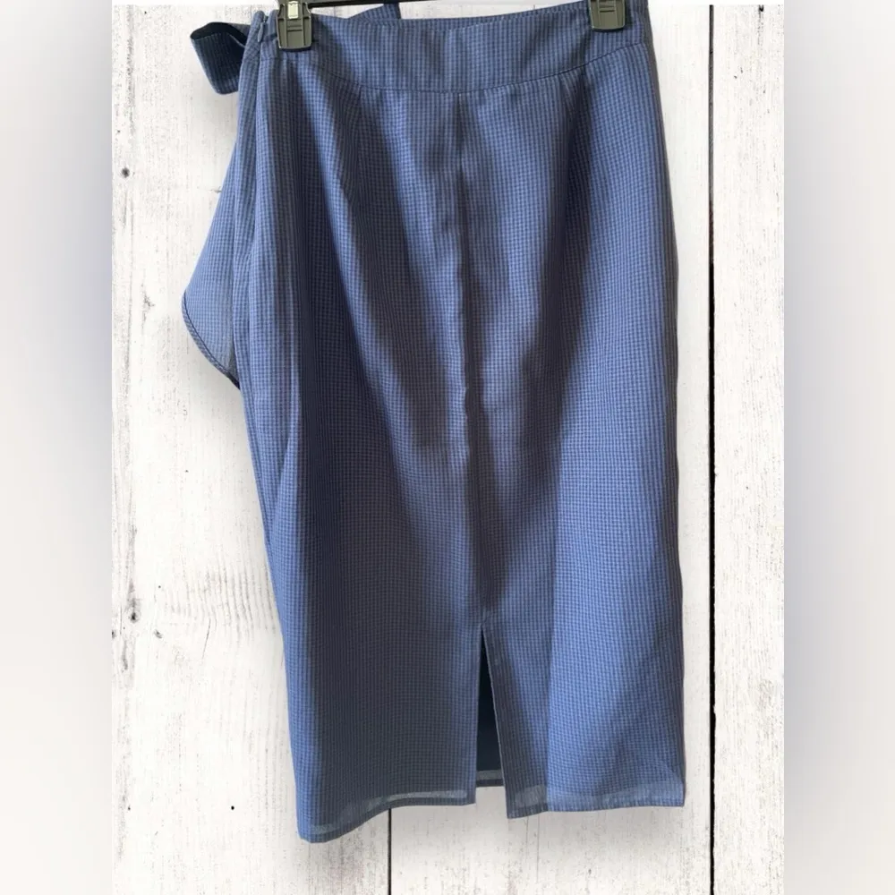 Sugar Lips Black & Navy Blue Gingham Ruffled Pencil Skirt Womens Size Small NWOT - Image 4