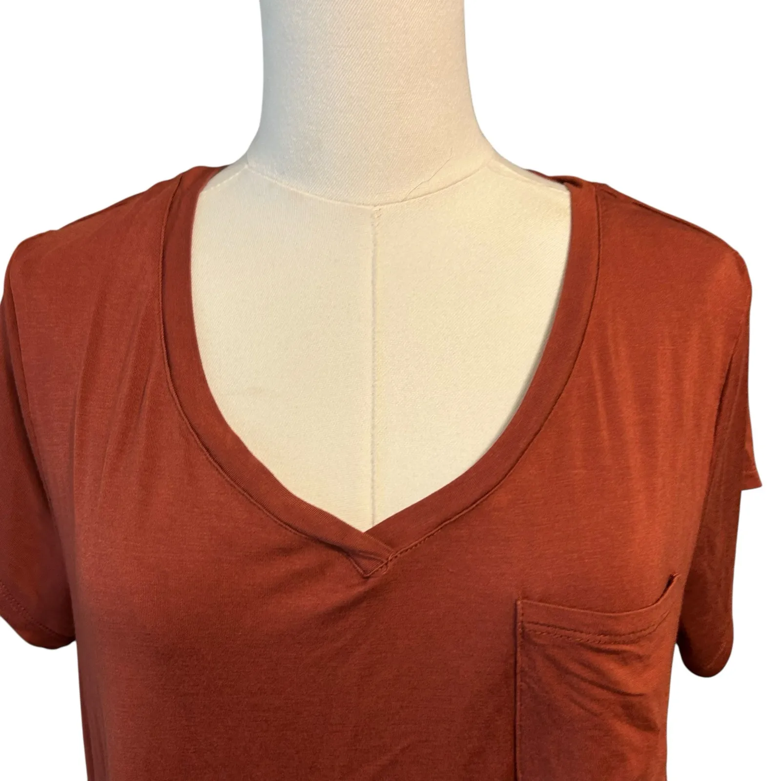 Cable & Cage Top Cap Sleeves SZ XL V Neck Rust Brown Casual Comfort Preppy - Image 3
