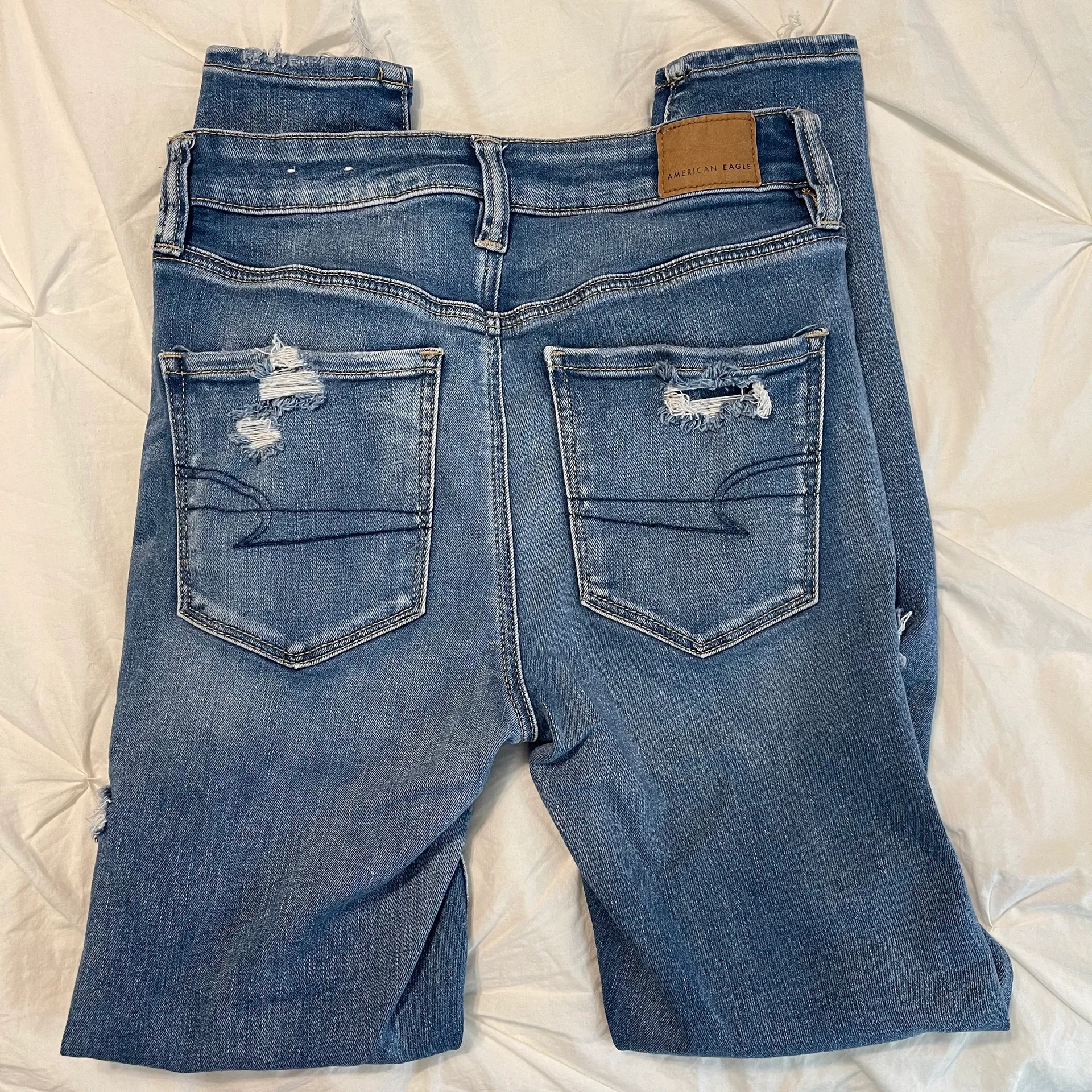 American Eagle Distressed Jeans - Image 3