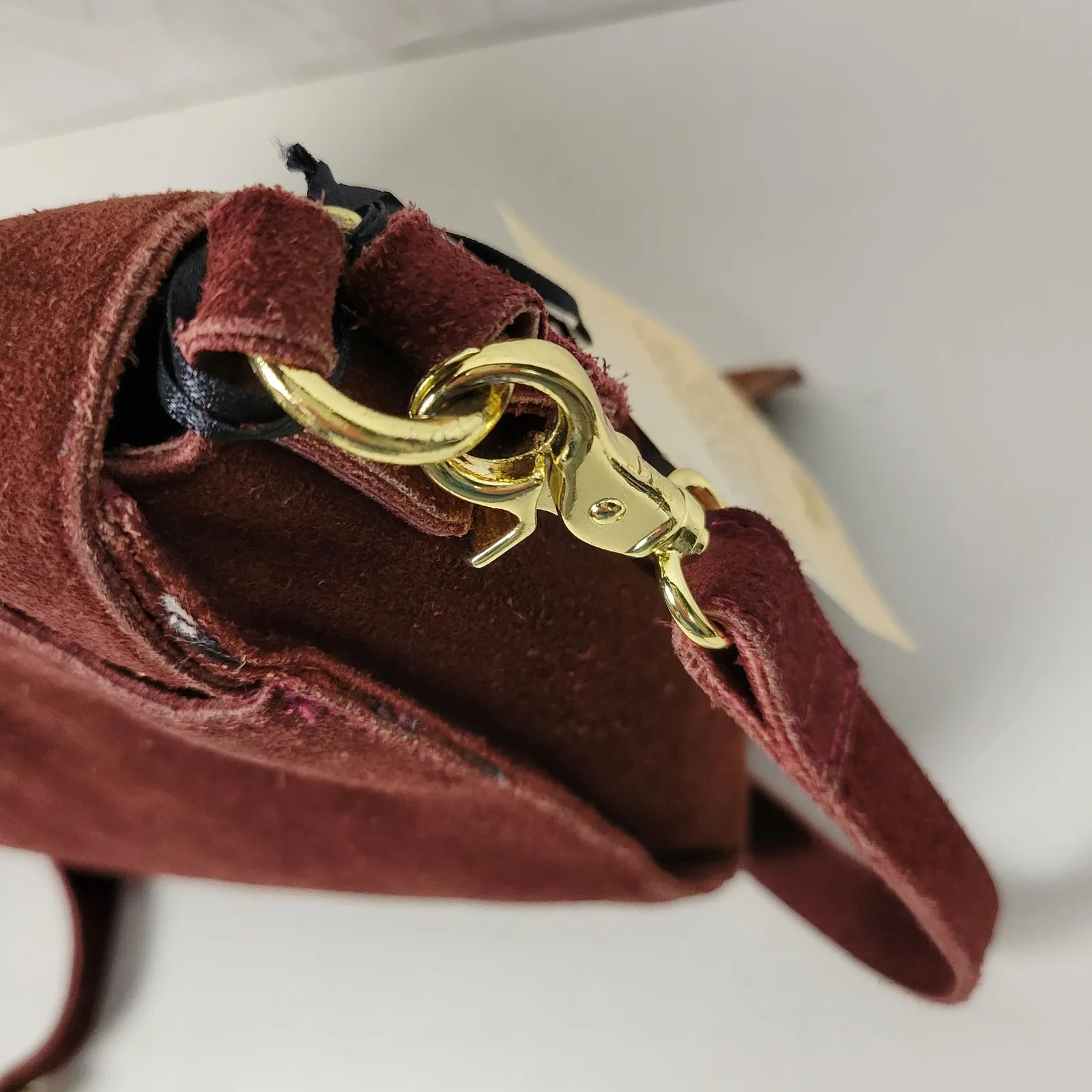 Emma Fox Womens Crossbody Shoulder Bag Burgundy‎ Suede Leather Boxy Flap NEW - Image 2