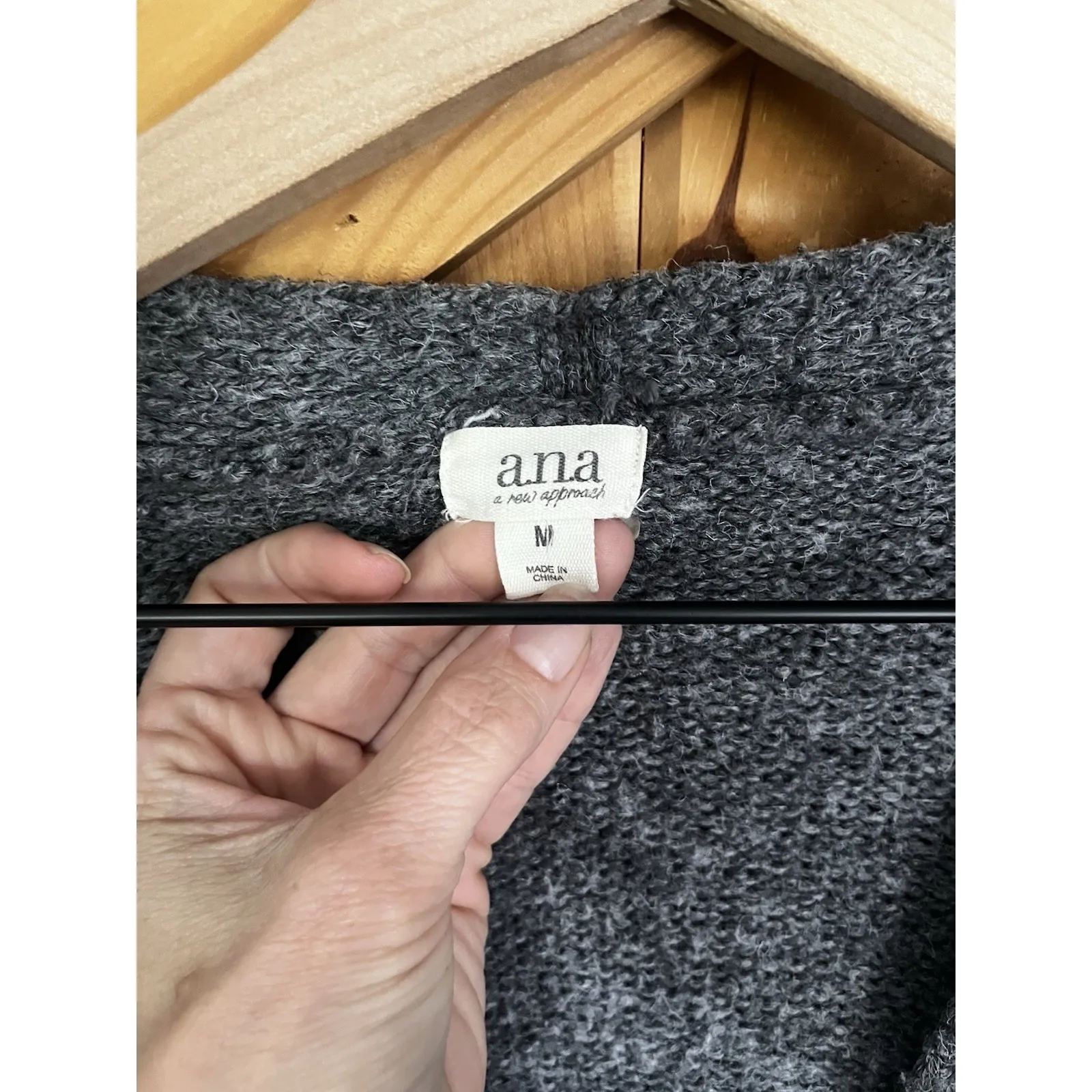 ana Women's Gray Cardigan Sweater Medium Button Front Longline‎ Pockets - Image 5