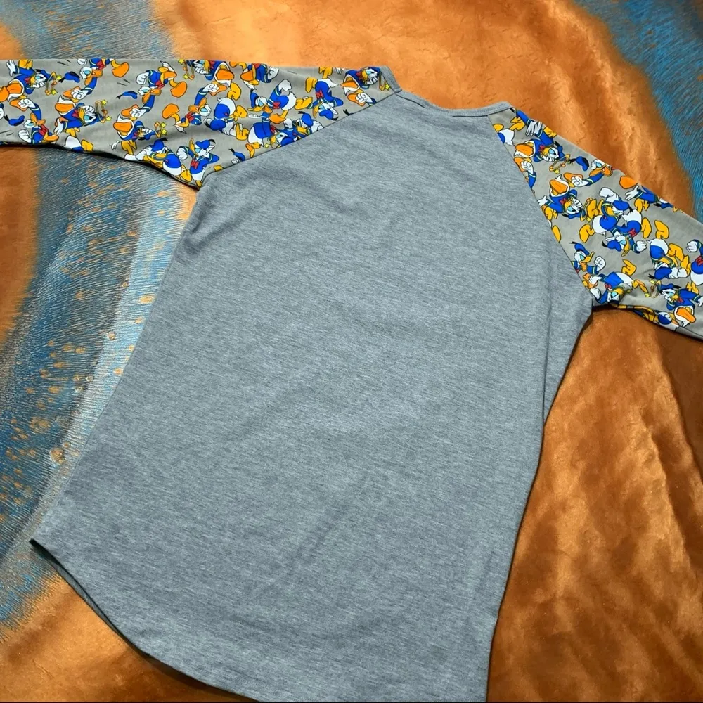 Lularoe x Disney Donald Duck Raglan Sleeve Tee small - Image 3