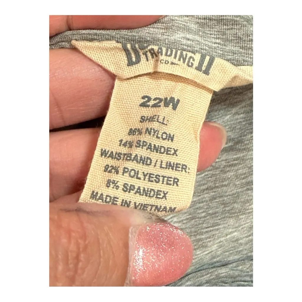 Duluth Trading Co Women's Plus 22W Armachillo Cooling Woven Skort Gray - Image 11