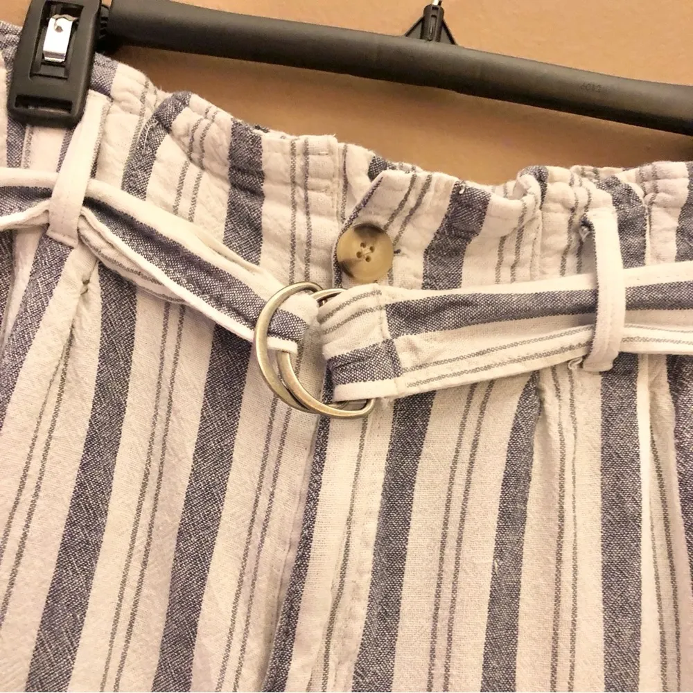 Mason & Belle Jacqueline Paperbag Linen Blend Belted Wide Leg Pants Blue white 8 - Image 3