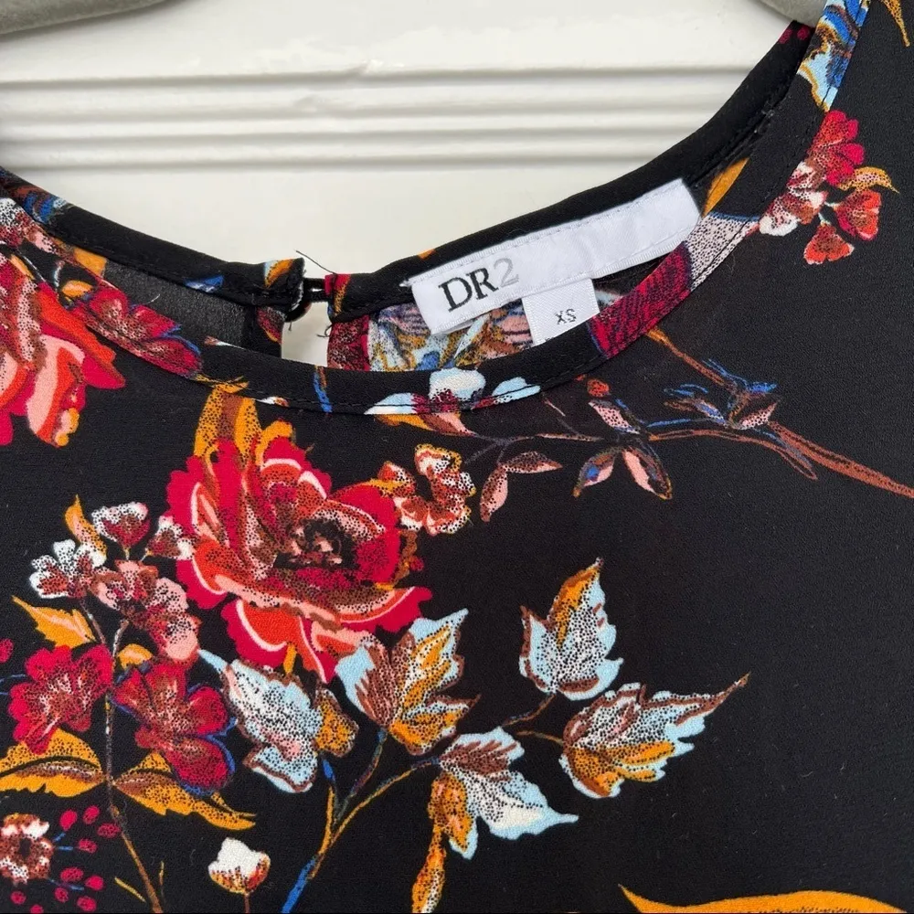 ⭐️DR2 Black Red Floral Crewneck Chiffon Longline Blouse T - Image 2