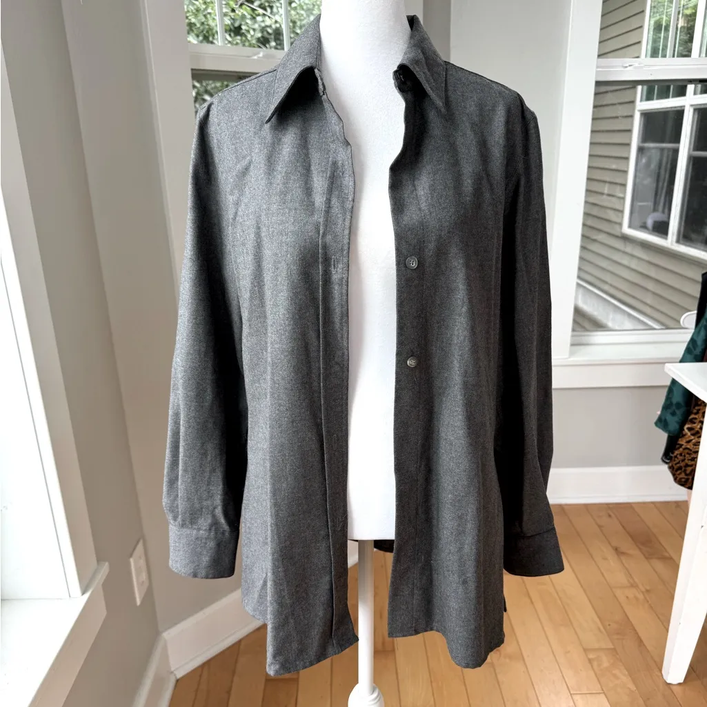 Vintage Country Shop Charcoal Gray Wool Flannel Button Down Shirt Shacket Small - Image 3