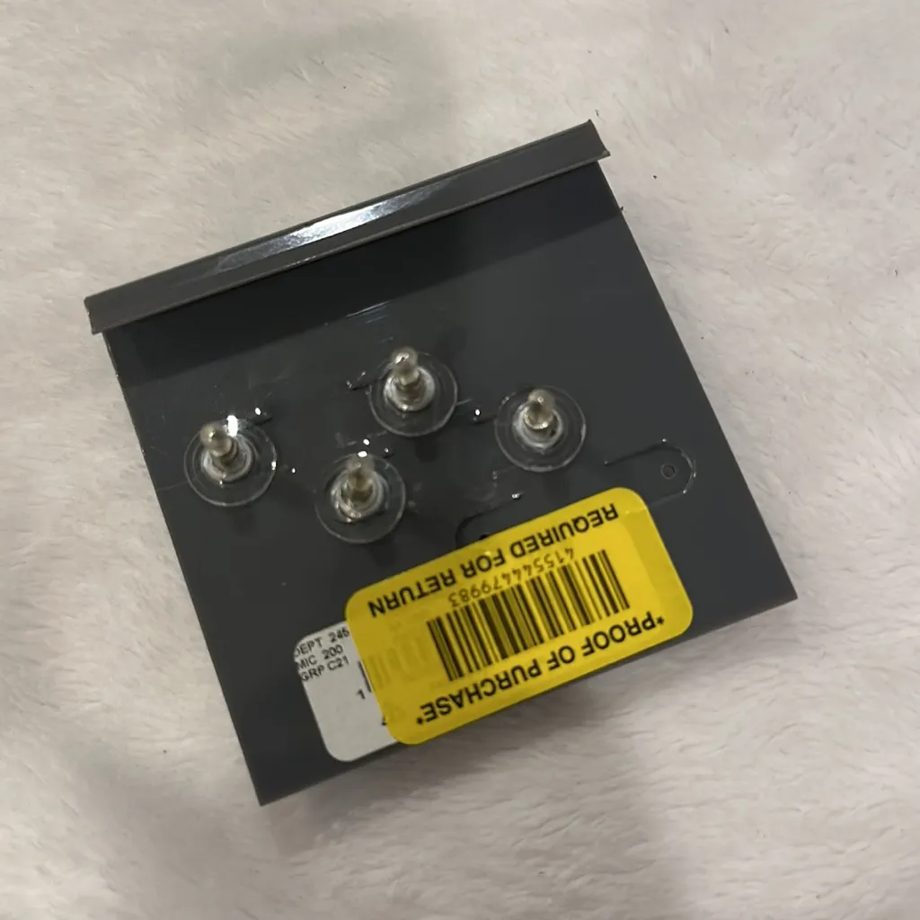 Cezanne Cubic‎ Zirconia Stud Earrings White - Image 2