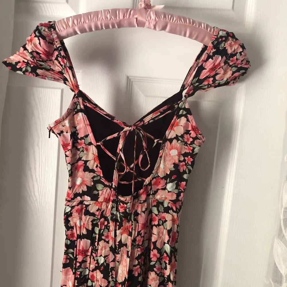 floral print high low front split maxi dress, size xs - Image 7