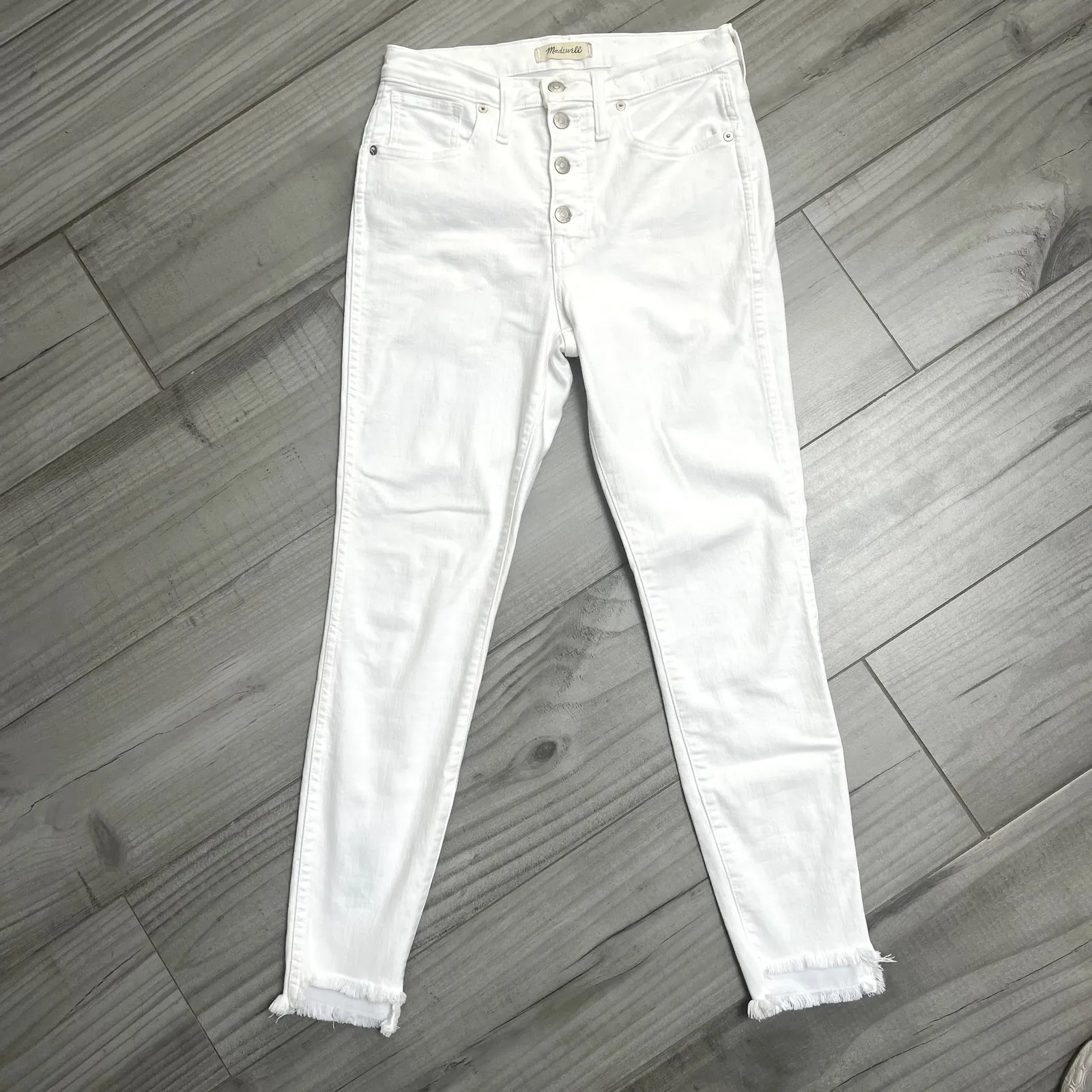 Madewell 10" High-Rise Skinny Jeans in Pure White: Step-Hem Edition 27 - Image 4