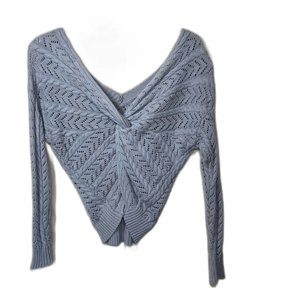 twist back POINTELLE KNIT crop sweater BLUE SIZE XS - Image 5