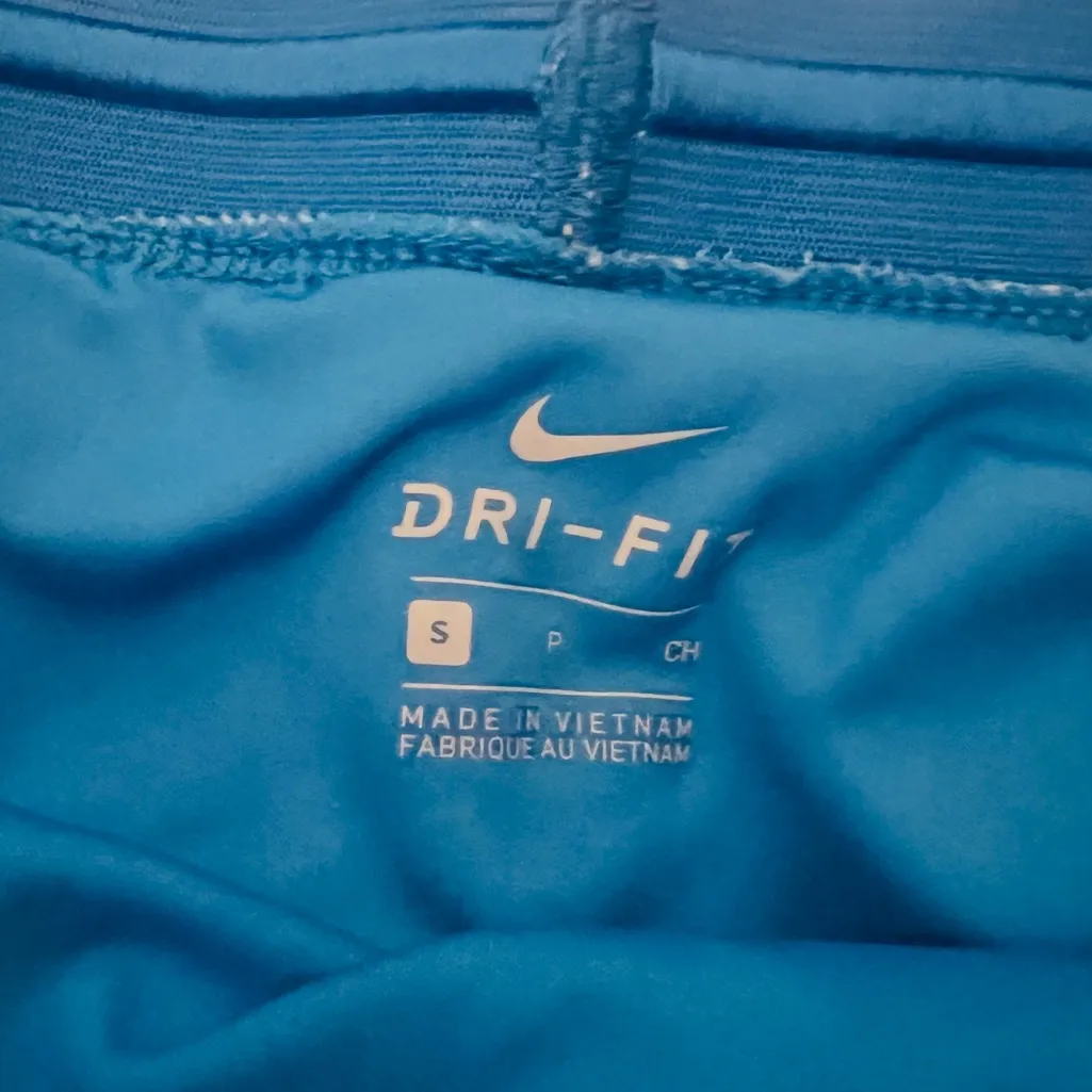 NIKE DRI FIT BLUE & WHITE ATHLETIC  RUNNING SHORTS - Image 5