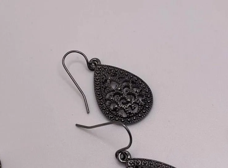 Lot Of 4 Dangle Costume Earrings Pierced Bead / Metal Mix Dark Aged Silver Tone - Image 5